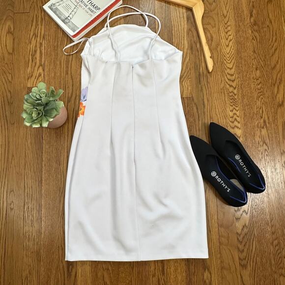 GUESS White Floral Mini Sheath Dress - Picture 5 of 9